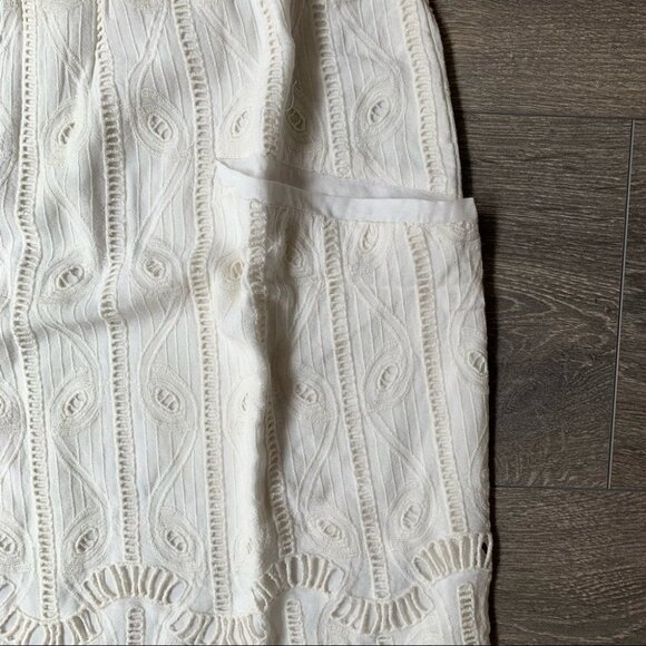 Tularosa Revolve Quinn Mini Dress Off The Shoulder Embroidered Shell Size Small - Picture 13 of 16